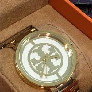 💖Tory Burch watch💖